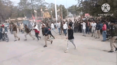 मैहर: कांग्रेस के विरोध प्रदर्शन में ट्रैफिक टीआई आग से झुलसे