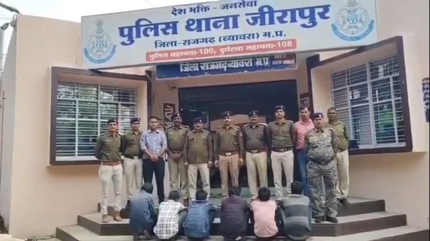 जीरापुर: जीरापुर में डकैती की योजना बना रहे 6 आरोपियों को पुलिस ने किया गिरफ्तार