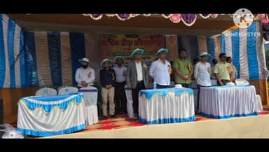 ভগবানপুর ১: বাজকুল মিলনী মহাবিদ্যালয়ের
বার্ষিক ক্রীড়া প্রতিযোগিতায় উপস্থিতি জেলা পরিষদের সদস্য রবিন চন্দ্র মন্ডল