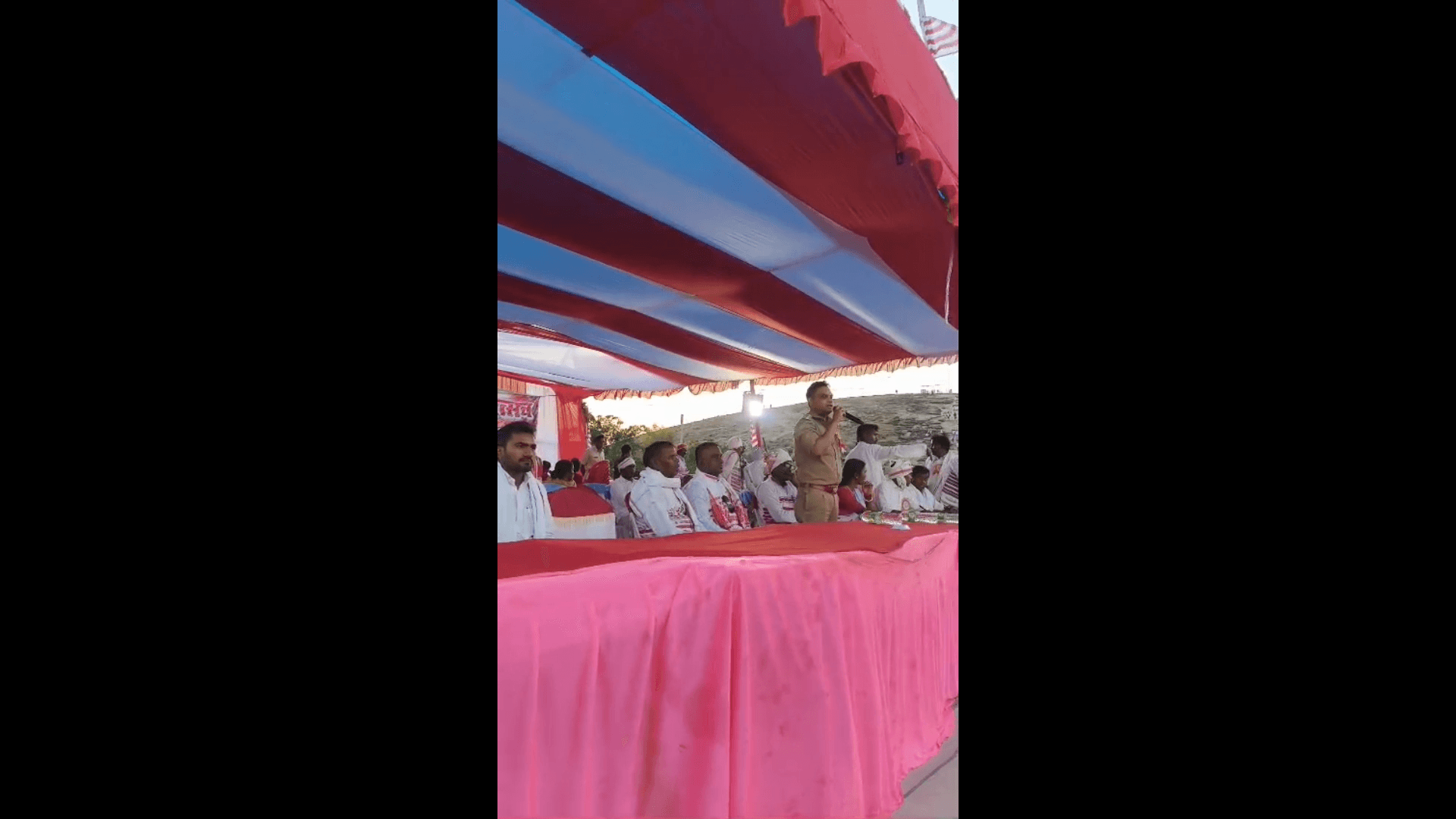 सिसई: खपड़ु टोंगरी में हजारों की संख्या में उमड़े ग्रामीण, बड़े ही धूमधाम से मनाया गया #प्रकृति पर्व #सरहुल