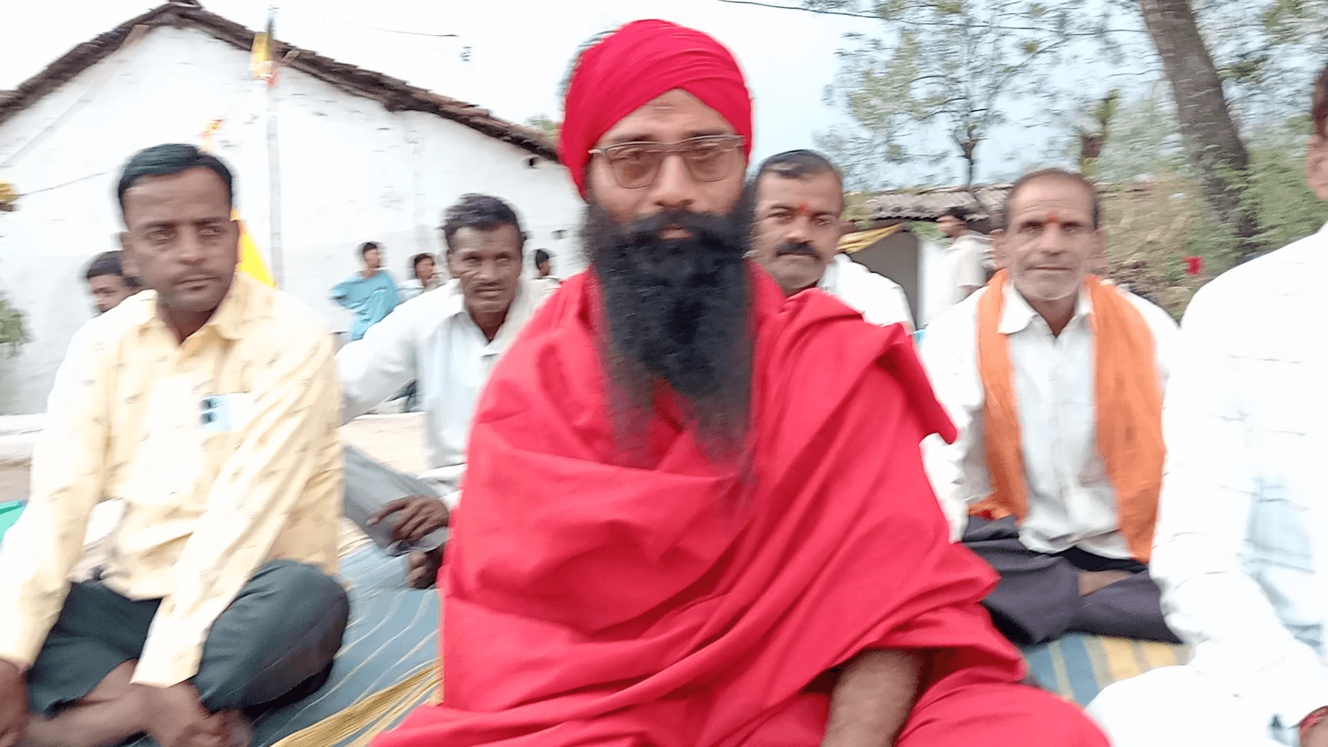#गौ सम्मान अभियान में डॉ आशुतोष ब्रह्मचारी ने संभाली संपूर्ण भारत की कमान अब गौ हत्या मुक्त भारत बनेगा सनातनियों म खुशी की लहर#