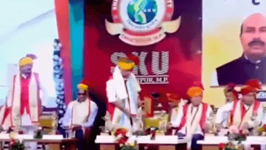 सेगांव: *"खरगोन सांसद गजेंद्र पटेल को मिली डॉक्टरेट की मानद उपाधि, सिकल सेल और नारी शक्ति अभियान में योगदान पर सम्मान"* #सेगाव
