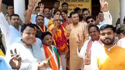 भाजपा के महापौर प्रत्याशी श्री विनोद जी अग्रवाल को भारी बहुमत से जिताना है ।