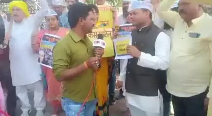 <nis:link nis:type=tag nis:id=सावलिया nis:value=सावलिया nis:enabled=true nis:link/> सेठकी जय हो हर हर गंगे हर हर महादेव कीजय होकंन कंजाडंा चार भुजा नाभ की जय हो झरनेशर महा देव की जय हो जय जय सिया
