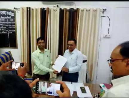 हिरणपुर प्रखंड में नए प्रखंड विकास पदाधिकारी ने प्रभार ग्रहण किया