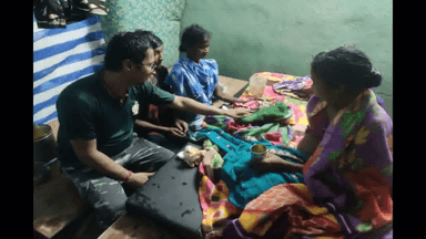 दंतेवाड़ा में लैंडस्लाइड की वजह से जंगल में फंसी गर्भवती महिला, CRPF ने कराया प्रसव #सीआरपीएफ #लैंडस्लाइड
