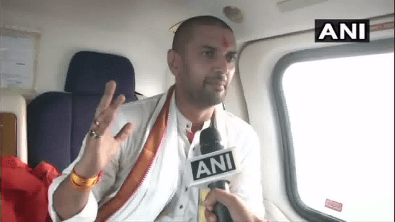 शराब माफिया के साथ मिलकर पैसा बटोर रहे नीतीश कुमार, पीएम बनने का सपना देख रहे साहब: चिराग पासवान  #शराब_माफिया