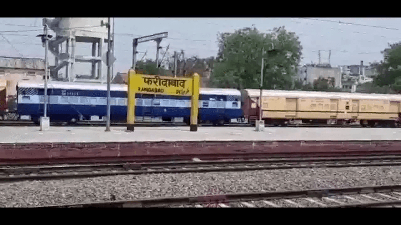 राउरकेला से हरियाणा पहुंची ऑक्सीजन एक्सप्रेस, सीएम खट्टर ने ट्वीट कर दी जानकारी #कोरोना_वायरस #ऑक्सीजन_एक्सप्रेस