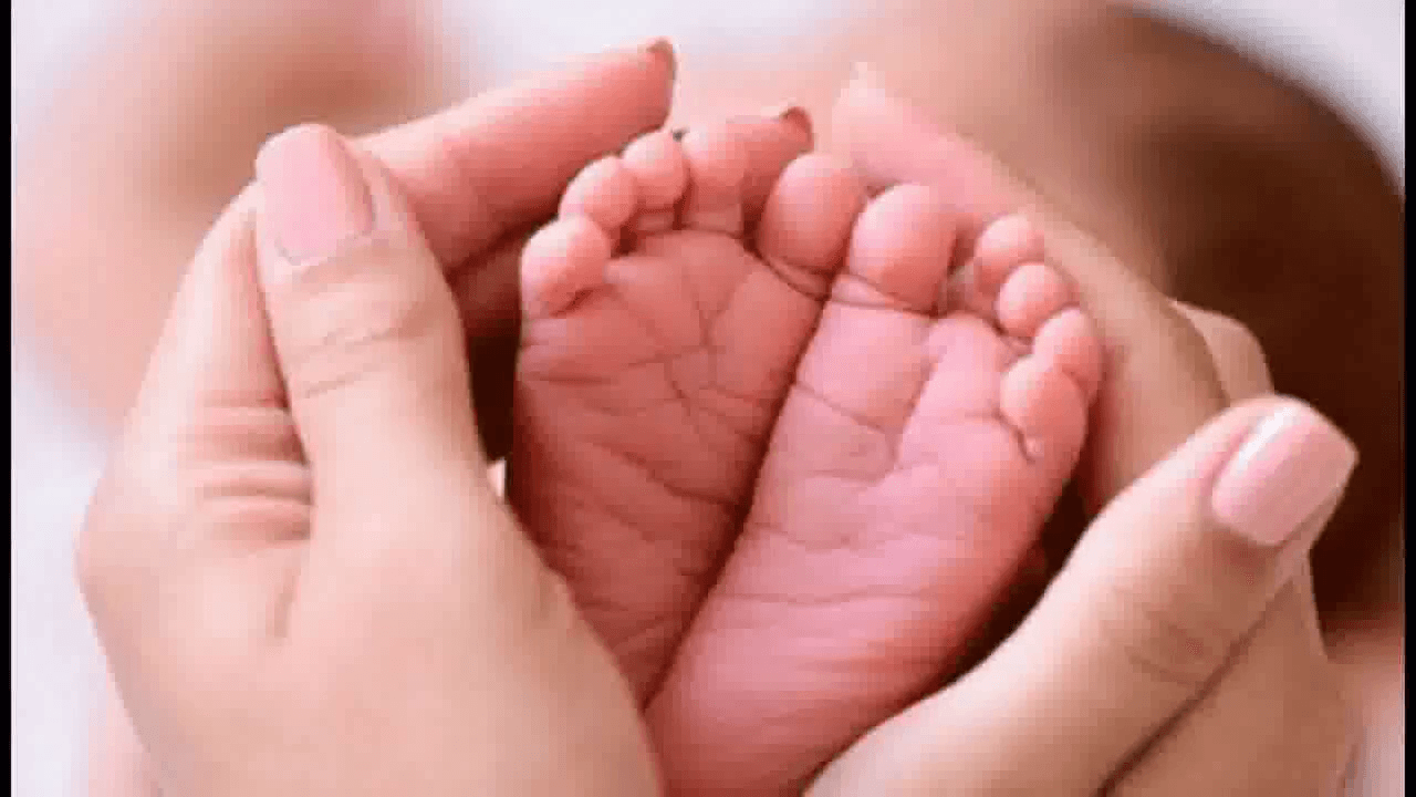 भोपाल में 15 दिन की बच्ची ने दी कोविड-19 को मात, मंत्री विश्वास सारंग ने कहा- बड़ी उपलब्धि #कोरोना #विश्वास_सारंग