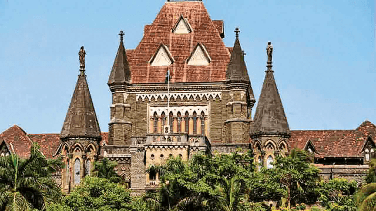 साबित करें कि नवाब मलिक के ट्वीट गलत हैं: एनसीबी अफसर समीर वानखेड़े के पिता से बॉम्बे हाईकोर्ट #समीर_वानखेड़े