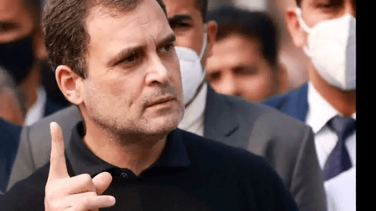 प्रधानमंत्री ने देश के युवाओं को बेरोज़गारी के 'अग्निपथ' पर चलने को किया मजबूर: राहुल गांधी #बेरोज़गारी #राहुल_गांधी