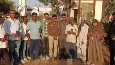 #NAGAURPOLICE
#PS सदर नागौरः-
सीईआईआर पोर्टल के माध्यम से चोरी/गुम मोबाईल फोन की शिकायतों पर प्रभावी कार्यवाही करते हु...