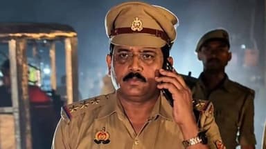 #नाबालिक समेत तीन #भाइयों को #रात भर #थाने में #बैठाने पर #घूरपुर इंस्पेक्टर #दिनेश सिंह को #कमिश्नर प्रयागराज ने किया #...