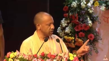 मे बेसिक शिक्षा परिषद से कहूंगा, ऐसे शिक्षको पर कार्यवाही नहीं सम्मान करना चाहिए,
#balyogi
#Varsharanjan
#ayushigupta
#...