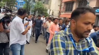 भवानीपुर में TMC को सुबेंदु अधिकारी जी दौरा दौड़ाकर खदेड़ा।#बंगाल Suvendu Adhikari #bangla #Banglanews #WestBengal Naren...