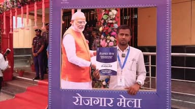 आज जबलपुर में आयोजित 19वें #रोजगार_मेला में माननीय प्रधानमंत्री श्री नरेंद्र मोदी जी ने वर्चुअल माध्यम से रेलवे एवं अन्य विभागों के 211 चयनित युवाओं को नियुक्ति पत्र प्रदान किए। 🇮🇳
#Jabalpur #IndianRailways