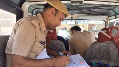 ट्रेन में मौत का अंतिम सफऱ.. मृतक युवक था एमपी निवासी.. मथुरा जाने का कहकर निकला था घर से..
#fyiシ゚viralシ #vidioreelsシ #...