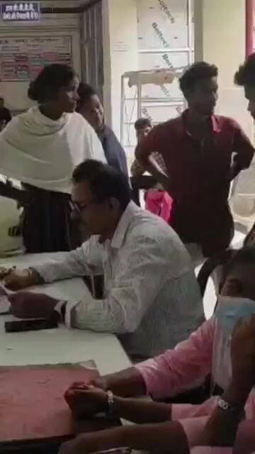 घाघरा थाना क्षेत्र के गांव के किशोर किशोरी ने कीटनाशक का किया सेवन,किशोरी की मौत,किशोर पर लगा आरोप