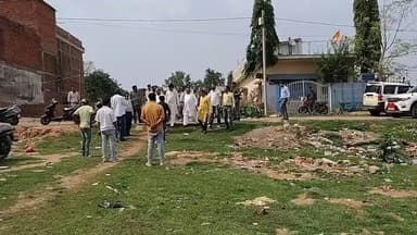 🚨 LIVE | हजारीबाग में न्याय की गूंज
झारखंड राज्य अल्पसंख्यक आयोग का प्रतिनिधिमंडल हजारीबाग पहुंचा। दो मासूम बच्चों के डबल मर्डर और पौता ट्रिपल मर्डर मामले को लेकर पीड़ित परिवारों से मुलाकात, न्याय की मांग और प्रशासनिक कार्रवाई पर होगी महत्वपूर्ण चर्चा।
📍 जुड़े रहिए हमारे फेसबुक लाइव के साथ और जानिए क्या कहा आयोग के प्रतिनिधियों ने।
#JusticeForVictims #Hazaribagh #DoubleMurderCase #TripleMurderCase #Jharkhand #MinorityCommission #HazaribaghNews #JusticeDemand #LiveUpdate #BreakingNews #JharkhandNews #CrimeNews #VoiceForJustice #Live