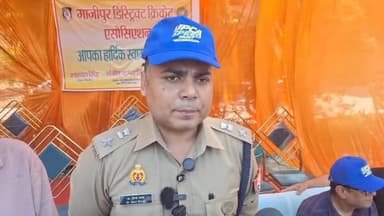 उत्तर प्रदेश क्रिकेट एसोसिएशन (UPCA) द्वारा ग्रामीण अंचल की क्रिकेट प्रतिभाओं को मंच प्रदान करने के उद्देश्य से आयोजित दो दिवसीय "स्पीड हंट" शिविर का शुभारंभ शनिवार को गाजीपुर में हुआ। शिविर का उद्घाटन मुख्य अतिथि पुलिस अधीक्षक डॉ. इरज राजा ने फीता काटकर एवं कबूतर उड़ाकर किया। इस अवसर पर यूपीसीए के सदस्य, आयोजक गाजीपुर डिस्ट्रिक्ट क्रिकेट एसोसिएशन के पदाधिकारी और सदस्यों के साथ बड़ी संख्या में युवा क्रिकेट खिलाड़ी एवं खेल प्रेमी उपस्थित रहे। मुख्य अतिथि डॉ. इरज राजा ने आयोजकों की तारीफ करते हुए कहा कि, ग्रामीण क्षेत्रों में प्रतिभा की कोई कमी नहीं है। जरूरत केवल उचित अवसर और मार्गदर्शन की होती है। UPCA का यह स्पीड हंट कार्यक्रम निश्चित रूप से ऐसे खिलाड़ियों को पहचान दिलाने में मदद करेगा जो संसाधनों के अभाव में आगे नहीं बढ़ पाते। खेल युवाओं को अनुशासन, आत्मविश्वास और सकारात्मक दिशा प्रदान करता है। वहीं UPCA सदस्य एवं शिविर आयोजक संजीव कुमार सिंह ने बताया कि बीसीसीआई के उपाध्यक्ष राजीव शुक्ल के निर्देशन में UPCA लगातार ग्रामीण क्षेत्रों से प्रतिभाओं की खोज कर उन्हें उच्च स्तर तक पहुंचाने का कार्य कर रहा है। उन्होंने कहा, "स्पीड हंट का उद्देश्य पूर्वांचल के गांवों और छोटे कस्बों में छिपी तेज गेंदबाजी प्रतिभाओं को तलाशना है। आधुनिक तकनीक के माध्यम से खिलाड़ियों का निष्पक्ष मूल्यांकन किया जाएगा। चयनित खिलाड़ियों को विशेषज्ञ प्रशिक्षण देकर राज्य और राष्ट्रीय स्तर तक पहुंचाने का प्रयास किया जाएगा।"
उन्होंने बताया कि शिविर में भाग लेने वाले सभी खिलाड़ियों का पंजीकरण पहले ही UPCA के ऑनलाइन पोर्टल के माध्यम से किया गया है। चयन प्रक्रिया पूरी तरह पारदर्शी और तकनीकी मूल्यांकन पर आधारित होगी। इस अवसर पर बीसीसीआई के सिंचित मित्रा व उनकी टीम, विनय कुमार, वैभव, रंजन, स्मृति, रवि के साथ बड़ी संख्या में खेल प्रेमी और नागरिक उपस्थित रहे।
बाइट : डॉ० इरज राजा, एसपी गाजीपुर #GhazipurNews #ghazuprnews #समाचारगाजीपुर