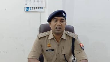 #शिवली कोतवाली क्षेत्र अंतर्गत बुजुर्ग की हत्या मामले में जानकारी देते क्षेत्राधिकारी आलोक कुमार...
#procellkanpurdehat #कानपुरदेहात #उत्तरप्रदेश #रसूलाबाद