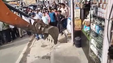#अलवर पुलिस कंट्रोल रूम रोड, हॉपसर्कस पर अतिक्रमण कार्यवाही
#अलवरलोकसभा #अतिक्रमण #कार्यवाही
