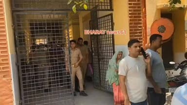 #गाजीपुर।
सैदपुर ब्लॉक प्रमुख हीरा यादव से मारपीट का मामला।
सपा नेता देवराज सिंह ठाकुर,गोविंद यादव,सोनू सिंह गिरफ्तार Sunita Singh Gahmari Amit Singh Vishal Singh Chanchal Piyush Kumar Rai Sapna Singh #ghazipurnews61 #गाजीपुर #bharatnews61 #newsghazipur #GhazipurNews #BreakingNews #सैदपुर #ghazipur #सपा