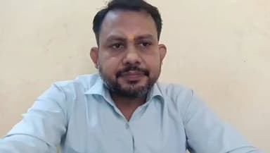 बिहार दारोगा 1799 बहाली पर बवाल! पेपर लीक के बाद भी रिजल्ट जारी, रद्द करने की मांग तेज
#BiharDarogaBharti #BPSSC #BiharSI #PaperLeak #BiharNews #SaurabhKumar #StudentLeader #BiharPolice #DarogaVacancy #PatnaNews #BreakingNews #BiharUpdate #BPSSCExam #ExamScam #Bihar