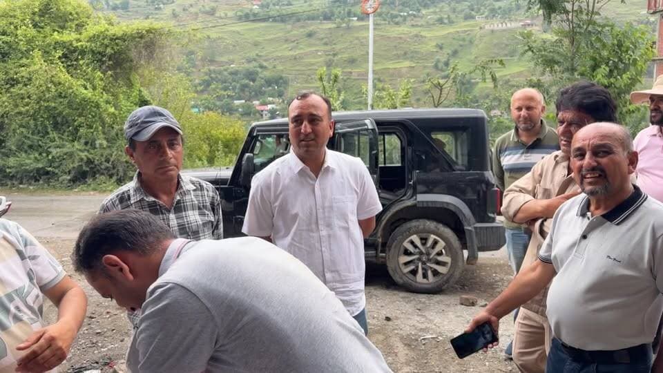 #चौपाल :- नेरवा में खुलेंगा मिल्क चिलिंग प्लांट कलेक्शन सेंटर एचपीएमसी के वाइस चेयरमैन सुरेंद्र शर्मा ने किया जगह का अवलोकन..!