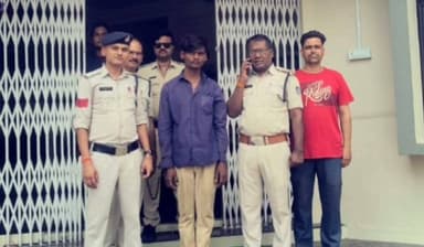 उमरियापान थाना अंतर्गत शराब के लिए पैसे नहीं मिले तो दादी को पीटा 70 वर्षीय बुजुर्ग महिला से मारपीट करने वाला कलयुगी नाती जेल भेजा गया