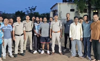 सलैया चौकी पुलिस ने साइबर जागरूकता अभियान: डिजिटल सुरक्षा का दिया गया संदेश