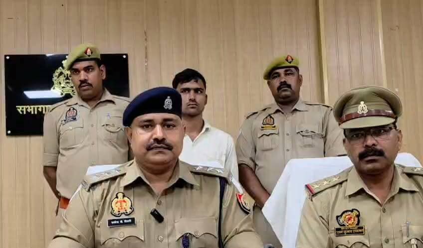 साइबर ठगी करने वाले गैंग के शातिर अभियुक्त की गिरफ्तारी व की गयी बरामदगी के संबंध में क्षेत्राधिकारी सदर द्वारा दी गयी बाइट #up #पूर्वांचल #न्यूज #basti