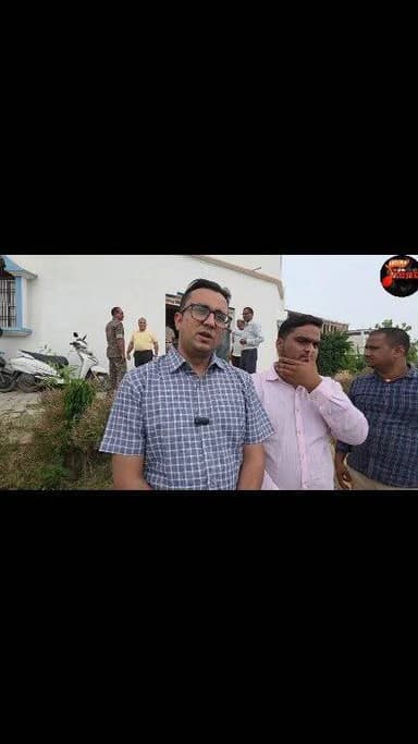 आरा के इस स्कूल ने बना दिया अनोखा रिकॉर्ड
#NowForClimate कैंपेन के तहत एक साथ 251 पौधों का वृक्षारोपण
SNJS International स्कूल में पहुंचे DFO सहित कई अफसर
बच्चों ने गोद लिए पौधे, बोले- अब हम इनके रक्षक