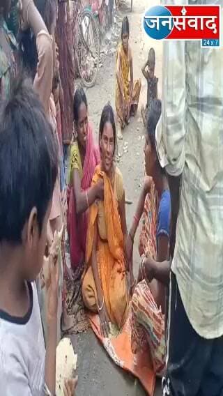 लोनी नगर पालिका के ठेकेदार द्वारा खोदे गए गड्ढे में 7 वर्षीय बच्चे की डूबने से मौत |