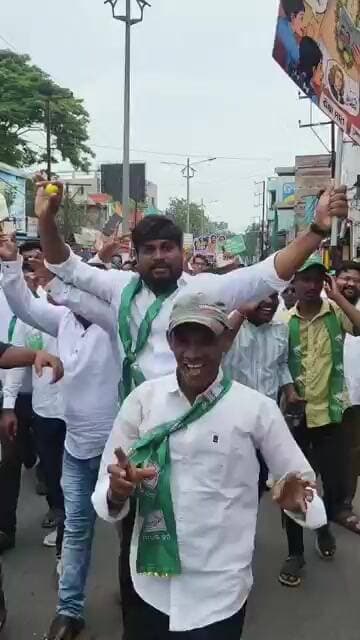 ପାଠ୍ୟପୁସ୍ତକ ତ୍ରୁଟିକୁ ନେଇ ବିଜେଡ଼ିର ନିମ୍ବୁଡା ଗୀତରେ ନୃତ୍ୟ
