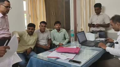 पीएम आवास किस्त में रिश्वत लेते वीडीओ गिरफ्तार
एसीबी ने 3,500 रुपये संग रंगे हाथ पकड़ा, चामू पंचायत समिति की ठाडिया ग्राम पंचायत में कार्रवाई, तीसरी किस्त स्वीकृति के बदले मांगी गई थी रिश्वत, शिकायत सत्यापन के बाद एसीबी ने बिछाया सफल ट्रैप ग्राम विकास अधिकारी रामनरेश मीना गिरफ्तार, पूछताछ जारी
भ्रष्टाचार निवारण अधिनियम के तहत मामला दर्ज हो...
#dechu #news #jodhpur #phalodi