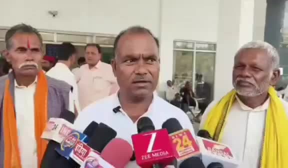 #सिंगरौली : में तेंदूपत्ता संग्राहकों का आक्रोश अब खुलकर सामने आने लगा है। चूड़ीपाठ, डोंगरी, सरईझर, हटका, तियारा, पडरीखू