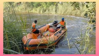 नहर में डूबने से 11 वर्षीय अंकित की मौत, शव की तलाश जारी
मां और छोटी बहन का रो-रोकर बुरा हाल, एसडीआरएफ टीम कर रही खोजबीन
मोतिहारी के संग्रामपुर प्रखंड के बरियरिया टोला राजपुर पंचायत अंतर्गत वार्ड संख्या-4 में रविवार को दर्दनाक हादसा हो गया। राजेंद्र सिंह का 11 वर्षीय पुत्र अंकित कुमार नहर में डूब गया। हादसे के बाद से गांव में मातम पसरा हुआ है। अंकित गांव के समीप स्थित स्कूल में कक्षा 6 का छात्र था और दो भाइयों व दो बहनों में सबसे बड़ा था।।।।।।।।।।।।
#motiharinews #amiteshkumar #motiharinewsupdate #Todays_24_Crime_News #motihari