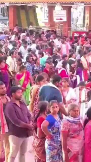 భక్తుల మహా సందడి#MANUKOTA TIMES