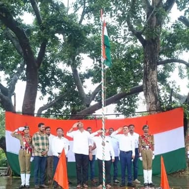 ଦେଓଗାଁ ରେ ୮୦ତମ ସ୍ବାଧିନତା ଦିବସ ଅବସରରେ ଶ୍ରୀ ଶ୍ରୀ ଚନ୍ଦ୍ରଶେଖର ଜୀଉ ୟୁଥ୍ କ୍ଲବ ତରଫରୁ,କ୍ଲବର ସମସ୍ତ ସଦସ୍ୟ ମାନଙ୍କ ଉପସ୍ଥିତିରେ ଏହି ପବିତ୍ର ଦିବସକୁ ପାଳନ କରାଯାଇଛି। ଦେଓଗାଁ ଗ୍ରାମ ପଞ୍ଚାୟତର ସରପଞ୍ଚ ଶ୍ରୀଯୁକ୍ତ ବିଜୟ ଦେହୁରୀ ଜାତୀୟ ପତାକା ଉତ୍ତୋଳନ କରିଥିବା ବେଳେ କ୍ଲବର କୋଷାଧ୍ୟକ୍ଷ୍ୟ ପ୍ରଶାନ୍ତ ଦାଶ ଏହି କାର୍ଯ୍ୟକ୍ରମକୁ ପରିଚାଳନା କରିଥିଲେ।କ୍ଲବର ସଭାପତି ଶ୍ରୀଯୁକ୍ତ ପ୍ରହ୍ଲାଦ ମହାନ୍ତି ତଥା କ୍ଲବର ସମସ୍ତ ସଦସ୍ୟଙ୍କ ତରଫରୁ ଏହି ସ୍ବାଧିନତା ଦିବସ ଅବସରରେ ଆପଣଙ୍କୁ ତଥା ସାରା ଭାରତବାସୀଙ୍କୁ ଢେର ସାରା ଶୁଭେଚ୍ଛା ଓ ଶୁଭକାମନା। ଜୟ ହିନ୍ଦ୍।ଜୟ ଭାରତ।
🇮🇳🇮🇳🇮🇳🇮🇳🇮🇳🇮🇳🇮🇳🇮🇳🇮🇳🇮🇳🇮🇳🇮🇳
🇮🇳Wish u all a very very Happy Independence Day🇮🇳
💐💐💐💐💐💐💐💐💐💐💐
#public #newsodiaodisha #gandiakhabar #facebooklike