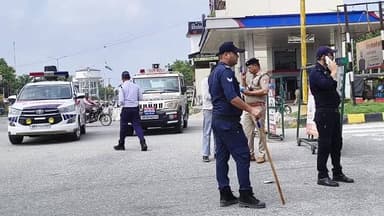 रुद्रपुर में पुलिस का चेकिंग अभियान