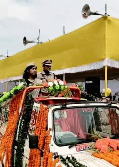 नालंदा डीएम उदिता सिंह ने किया ध्वजारोहण।