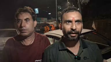 धर्मशाला के खनियारा रोड़ पर ख़जाची मोहल्ला के पास हुई लैंड स्लाइड, वार्ड नंबर 4 और 5 के कई घर खतरे के निशान पर, कईयों की सीवरेज लाइन भी टूटी ।
#himachalpradesh #dharmshala #meclodganj #landslide #rain #municipalcorporation #dckangra #followers #highlights