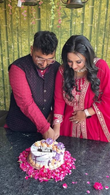 Some Glimpse of Roka Ceremony with @chatpata_india_geet
#reels #viralreels #foodreels #delhifoodshaukeen #roka #marrigevibes #rokaceremony #rokafied #marrige #viralroka #weddingreels #partyreels