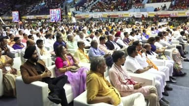 LIVE: কলকাতার নেতাজি ইন্ডোরে আজ শুরু আয়ুষ্মান দিবসের শুভ সূচনা অনুষ্ঠান। উপস্থিত মুখ্যমন্ত্রী শ্রী শুভেন্দু অধিকারী। দেখুন, কী বললেন স্বাস্থ্য মন্ত্রী!