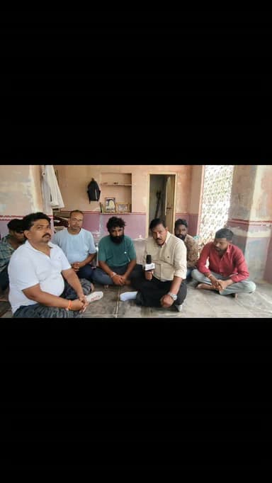 शिवगंज से कामेश्वर महादेव दंडवत यात्रा राजेंद्र सिंह सोलंकी द्वारा#breaking