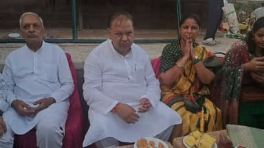 बेटी का विधायक घनश्याम सरार्फ व वाईस चेयरमैन ने बढ़ाया हौंसला...