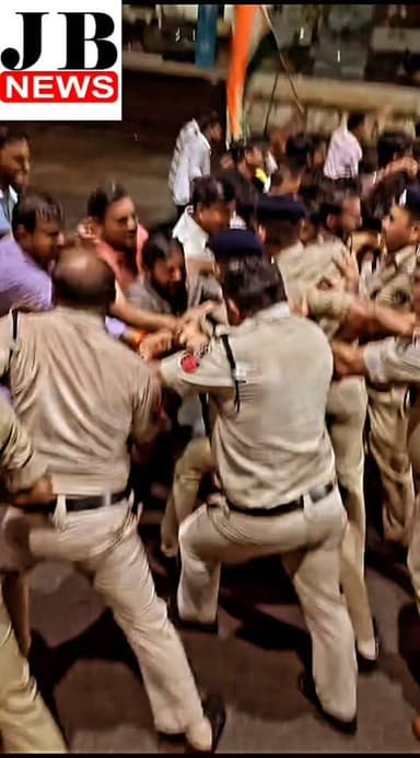 राष्ट्रीय गीत के अपमान के विरोध में भाजपा का प्रदर्शन, कांग्रेस कार्यालय के सामने गूंजा वंदे मातरम्
कोरबा। राष्ट्रीय गीत के कथित अपमान के विरोध में भारतीय जनता पार्टी जिला कोरबा के आह्वान पर रविवार को जोरदार विरोध प्रदर्शन किया गया। भाजपा कार्यकर्ताओं ने कांग्रेस के शीर्ष नेतृत्व पर राष्ट्रीय गीत की गरिमा के विपरीत आचरण करने का आरोप लगाते हुए अपना विरोध दर्ज कराया।
उद्योग मंत्री लखनलाल देवांगन, भाजपा जिलाध्यक्ष गोपाल मोदी, महापौर संजूदेवी राजपूत, कटघोरा विधायक प्रेमचंद पटेल और सह संभाग प्रभारी रायपुर डॉ. राजीव सिंह के नेतृत्व में बड़ी संख्या में भाजपा कार्यकर्ता टी.पी. नगर चौक पर एकत्र हुए। इसके बाद हाथों में तिरंगा लेकर पदयात्रा करते हुए जिला कांग्रेस कार्यालय की ओर रवाना हुए।
बारिश के बीच भी कार्यकर्ताओं का उत्साह कम नहीं हुआ। पदयात्रा के दौरान “भारत माता की जय” और “वंदे मातरम्” के नारों से माहौल राष्ट्रभक्ति से गूंज उठ�