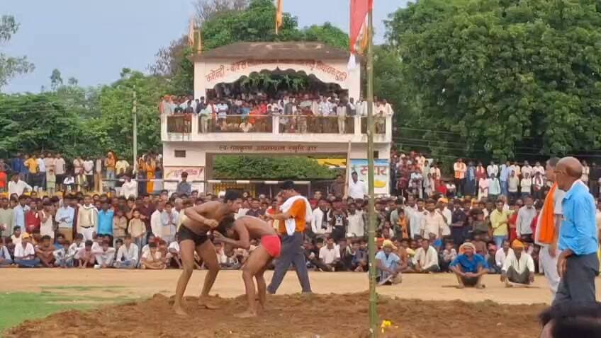 कुश्ती दंगल