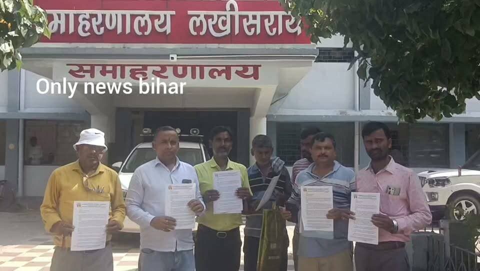 लखीसराय।अशोक धाम में श्रद्धालुओं की सुरक्षा और सुविधा को लेकर राष्ट्रीय हिंदू फ्रंट जिला इकाई ने डीएम को सौंपा ज्ञापन।